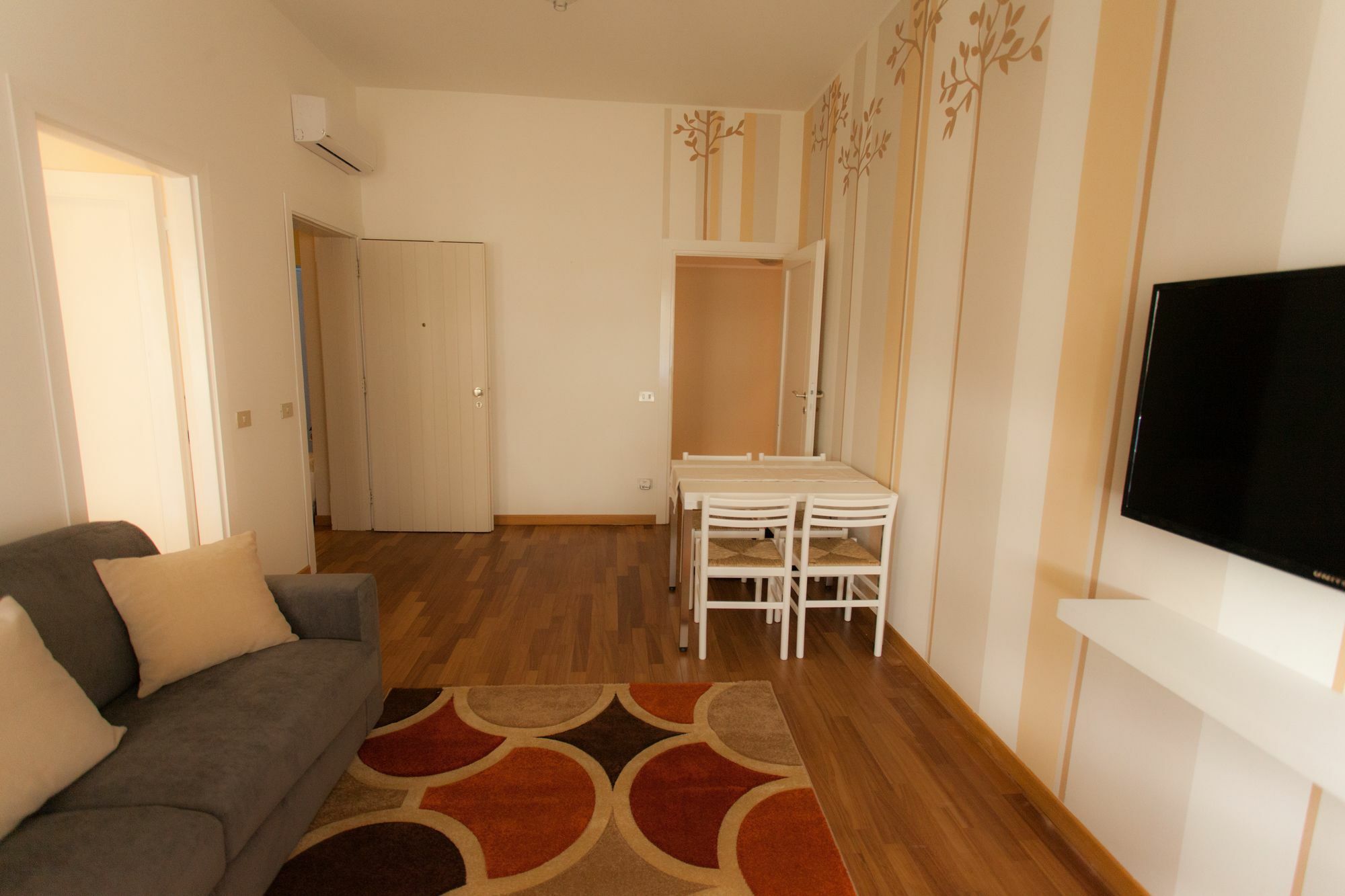 Apartments Sforza Mediolan Zewnętrze zdjęcie